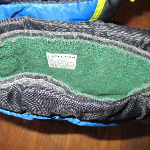 sorel children's boots sz 3 with felt liners  in great shape - Picture 5 of 5